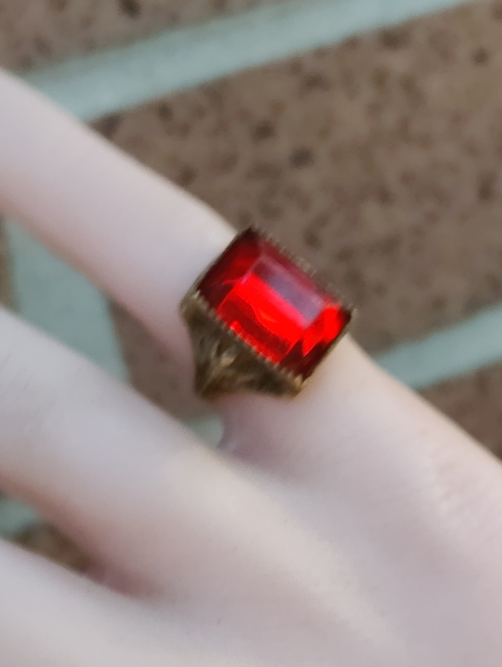 Antique Victorian Gold Filled Red Ruby Glass Stone Ring - Picture 7 of 8